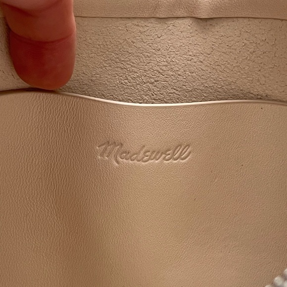 Madewell The Essential Convertible Top
Handle Crossbody Mini Bag - Picture 8 of 12